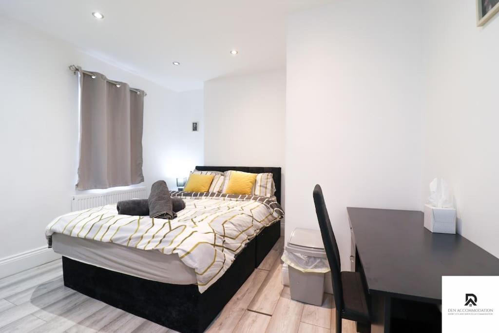 Den Accommodation & Short Lets Greenwich London - 3 Bed House Londres Exterior foto