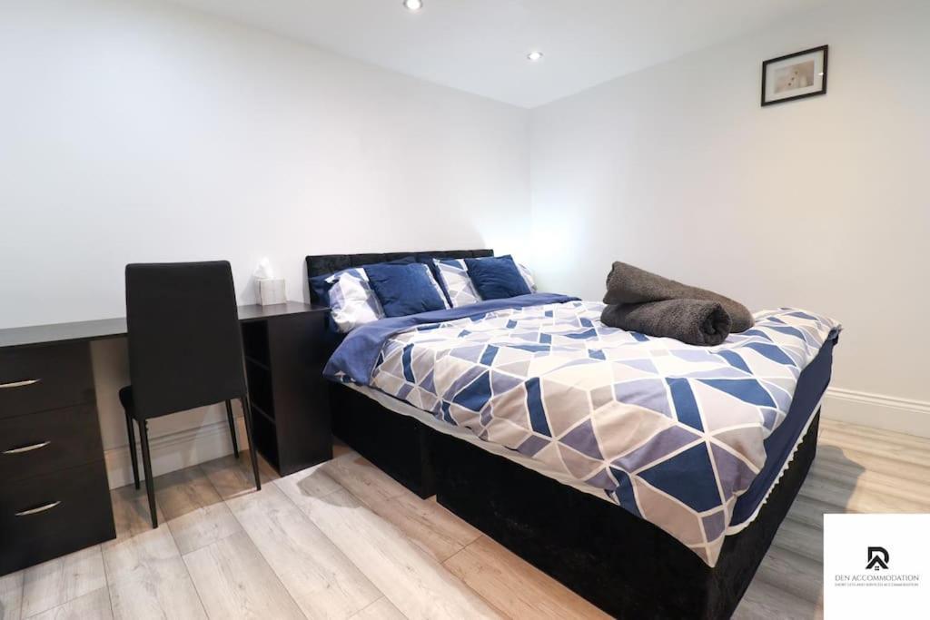 Den Accommodation & Short Lets Greenwich London - 3 Bed House Londres Exterior foto